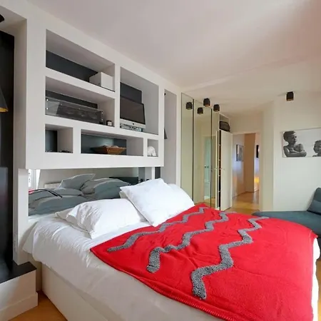 - Saint Germain Apartment Paris